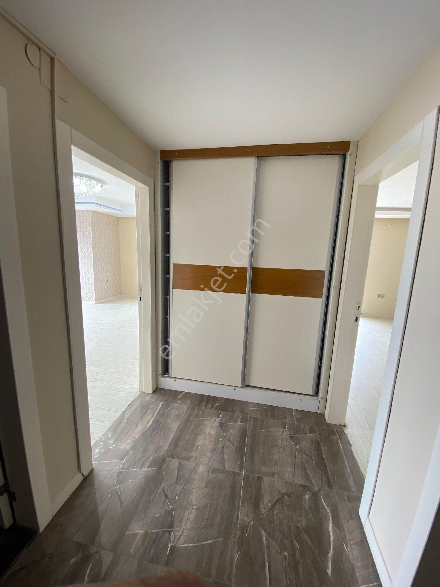 4+1 Giyinme Odalı Kapalı Otoparkli Geniş - Görsel 11