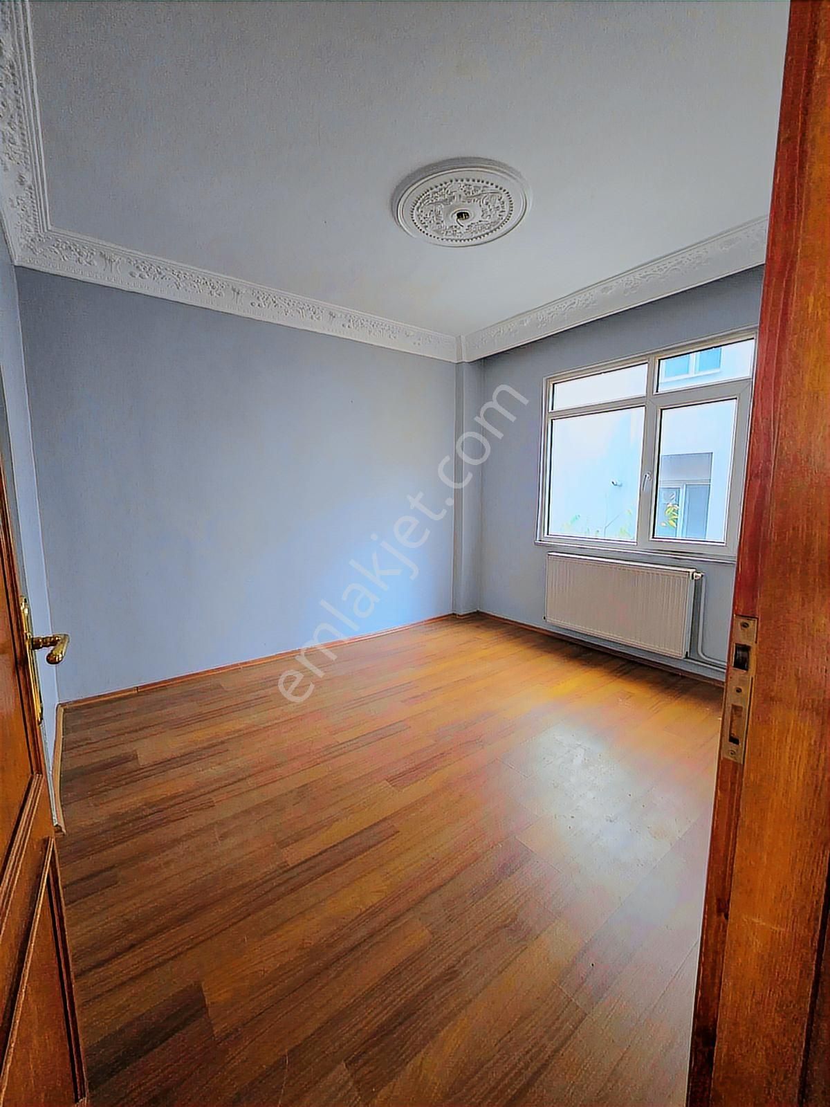 Kaymakamlık Binası Ön Tarafı Minibüs Yolu Üzeri 3+1 Daire - Görsel 6