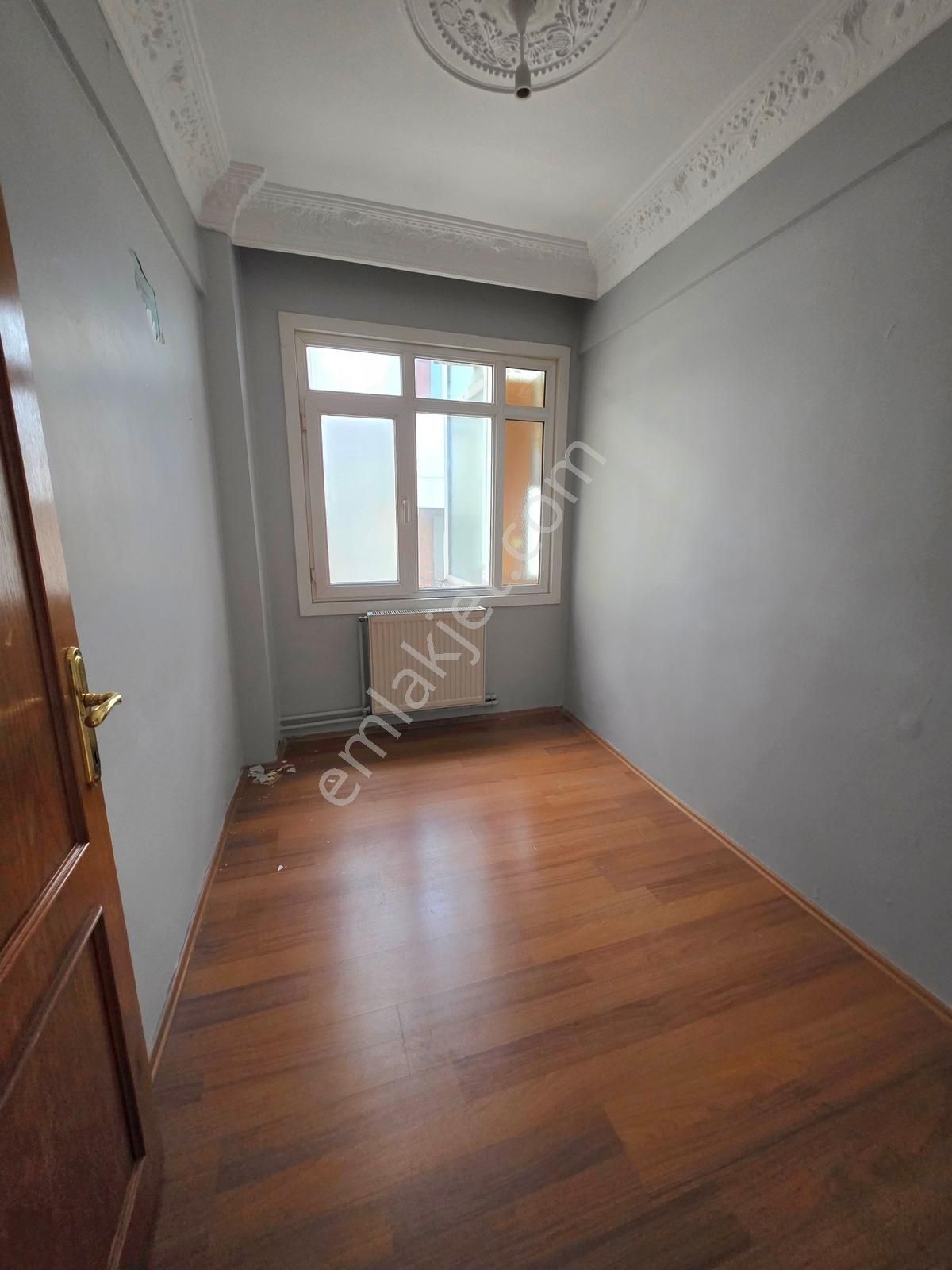 Kaymakamlık Binası Ön Tarafı Minibüs Yolu Üzeri 3+1 Daire - Görsel 2