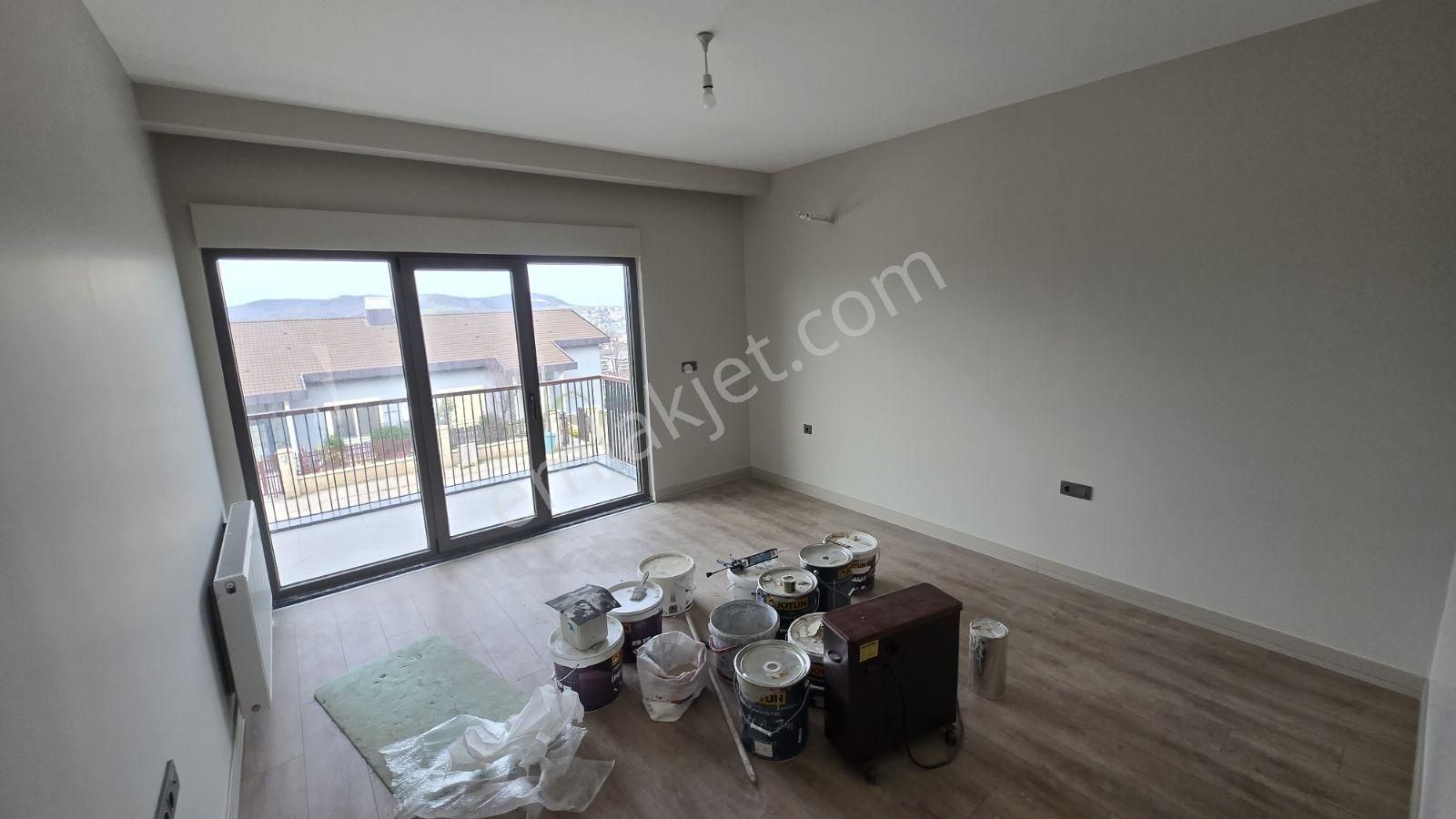 Sakurapark 2 4+1 Tripleks Villa Full Doğa Manz. Önü Kapanmaz - Görsel 10