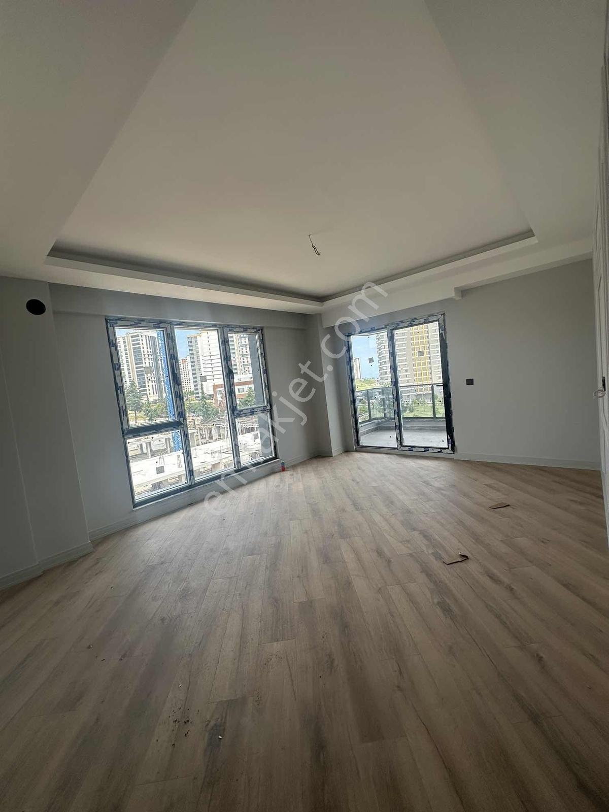 Truva'dan Gökdelenler Bölgesi/site İçinde Satılık Ultra Lüks 2+1 - Görsel 25