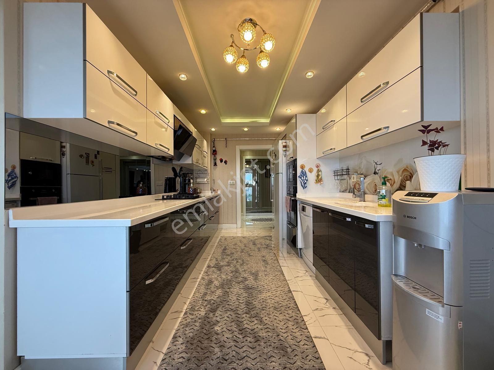 Rota'dan Ş.hastanesi Yakını Ank.manzaralı 15.kat U.lüx 200m2 4+1 - Görsel 35