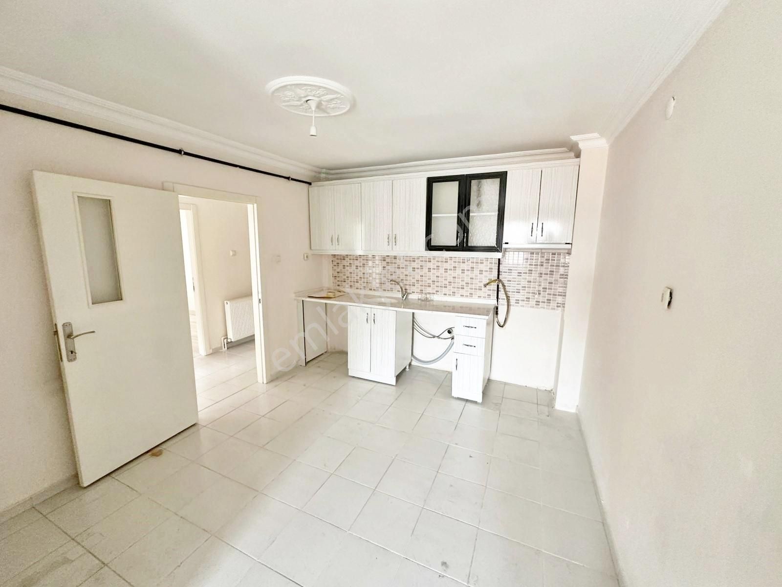 ▀▄merkez▀▄ Ana Cadde Üzeri Ara Katta Cepheleri Açık - Görsel 3