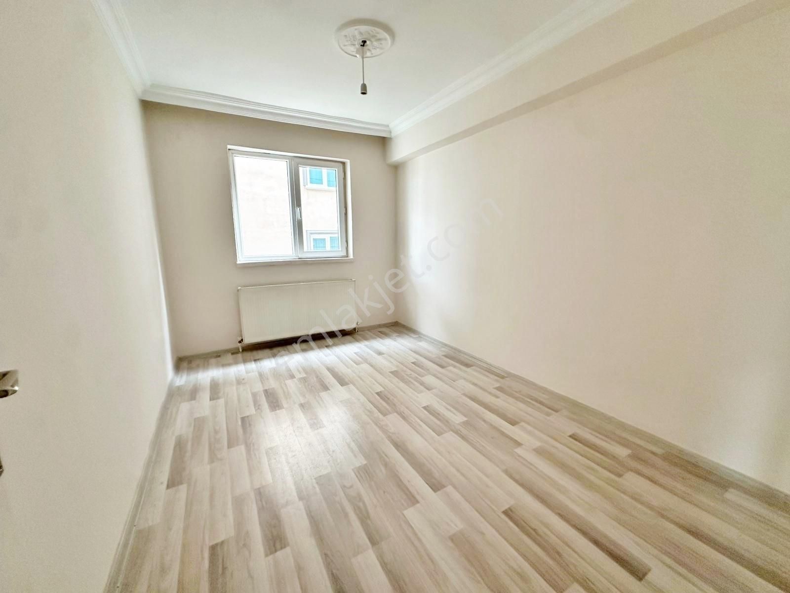 ▀▄merkez▀▄ Ana Cadde Üzeri Ara Katta Cepheleri Açık - Görsel 16