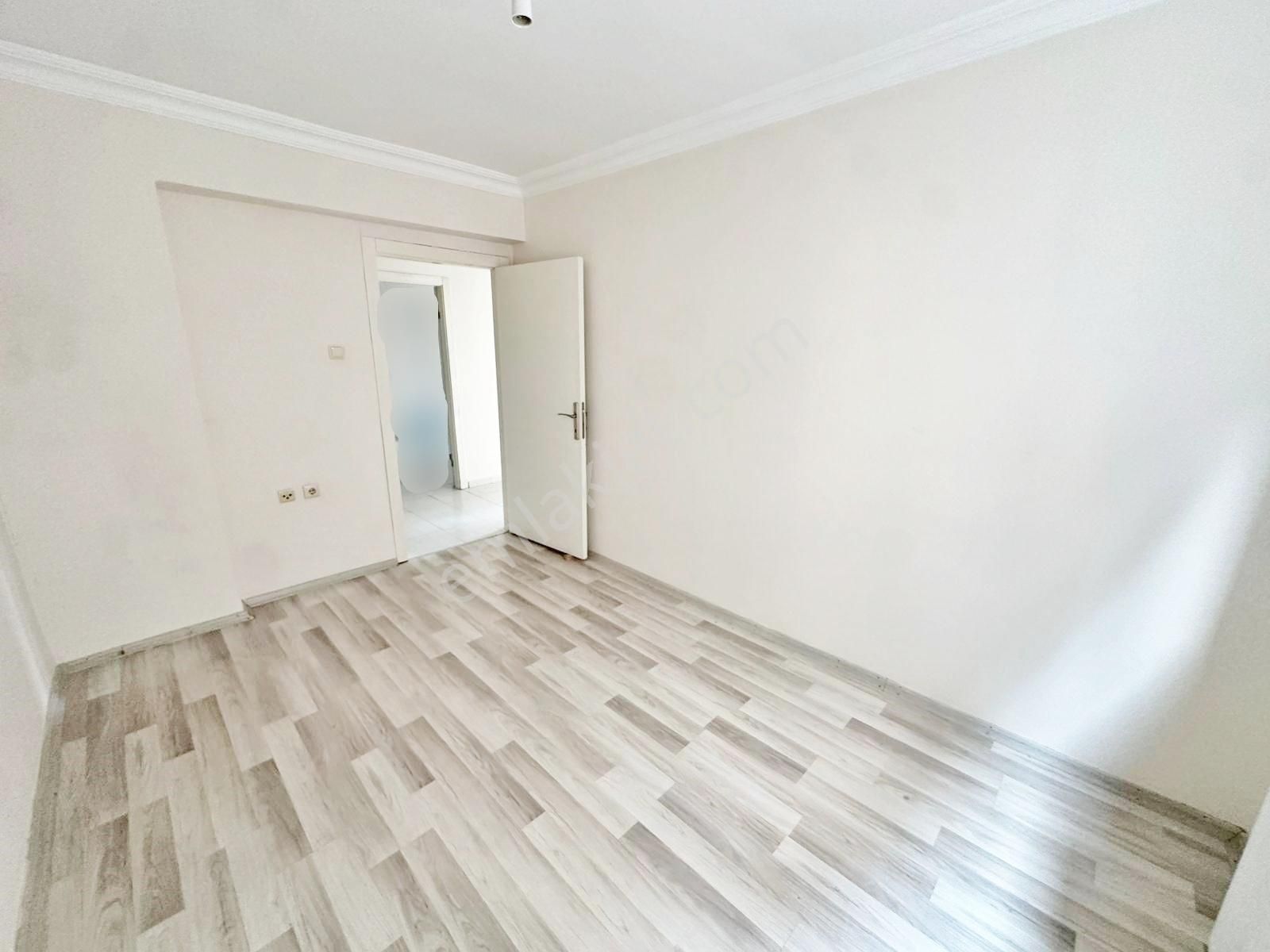 ▀▄merkez▀▄ Ana Cadde Üzeri Ara Katta Cepheleri Açık - Görsel 15