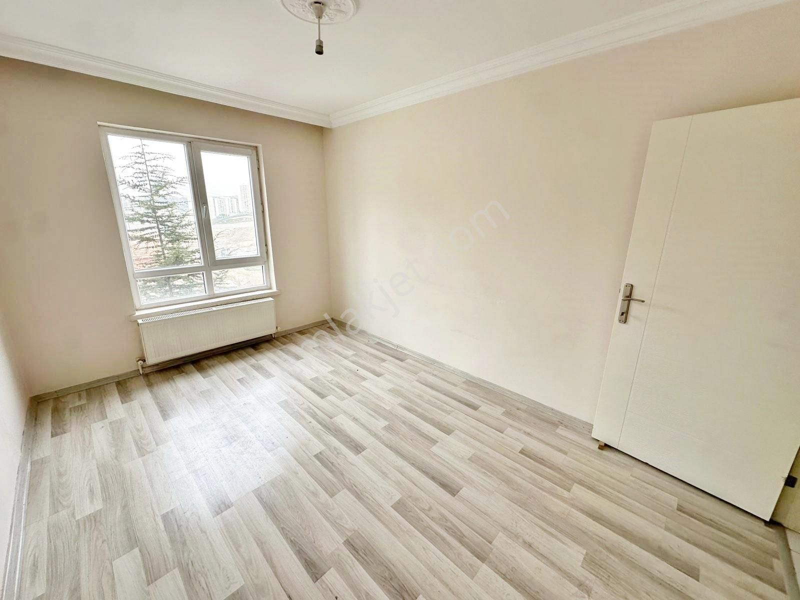 ▀▄merkez▀▄ Ana Cadde Üzeri Ara Katta Cepheleri Açık - Görsel 22