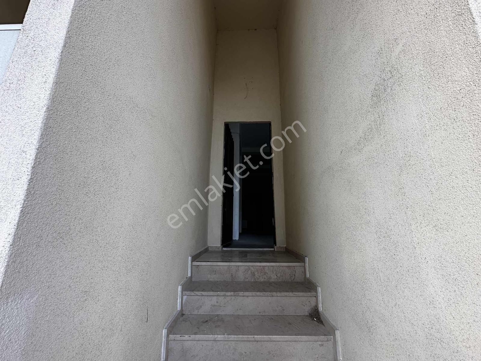 Arnavutköy Opet Arkası Kiralık 260 M2 Depolu Giriş Dükkan - Görsel 10