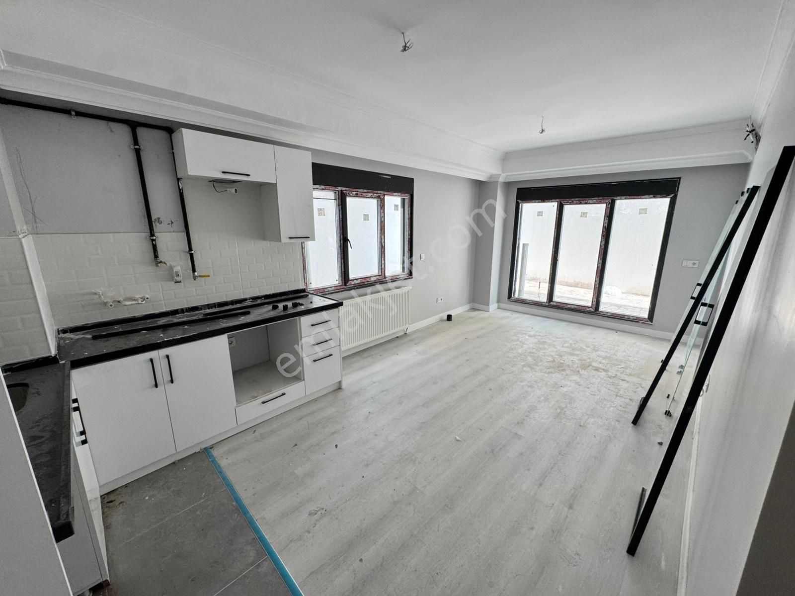 █ Konfor █ Altıntepe'de Minibüse Yakın, Bahçe Teraslı, Sıfır 2+1 - Görsel 17