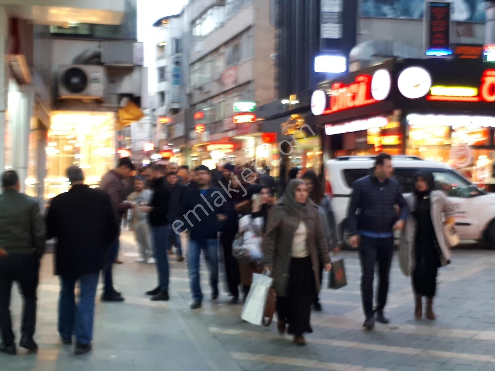 Riva Gymdn Uzun Sokakta Çok Değerli Bir Mülk - Görsel 4