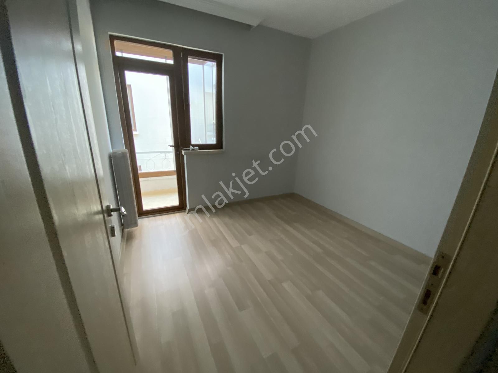 Kuttaş'tan 7.cad Yakını Katta 4+1 Satılık Daire - Görsel 6