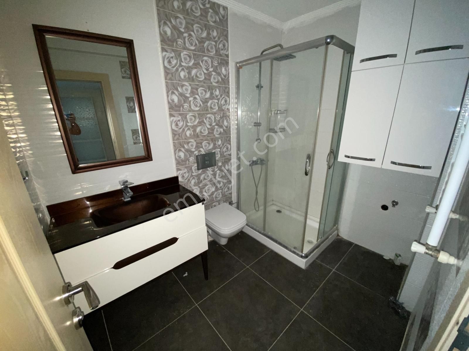 Kuttaş'tan 7.cad Yakını Katta 4+1 Satılık Daire - Görsel 7