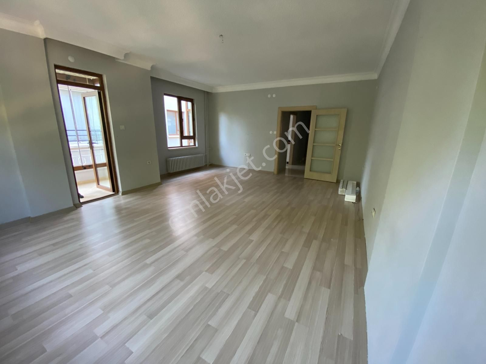 Kuttaş'tan 7.cad Yakını Katta 4+1 Satılık Daire - Görsel 10