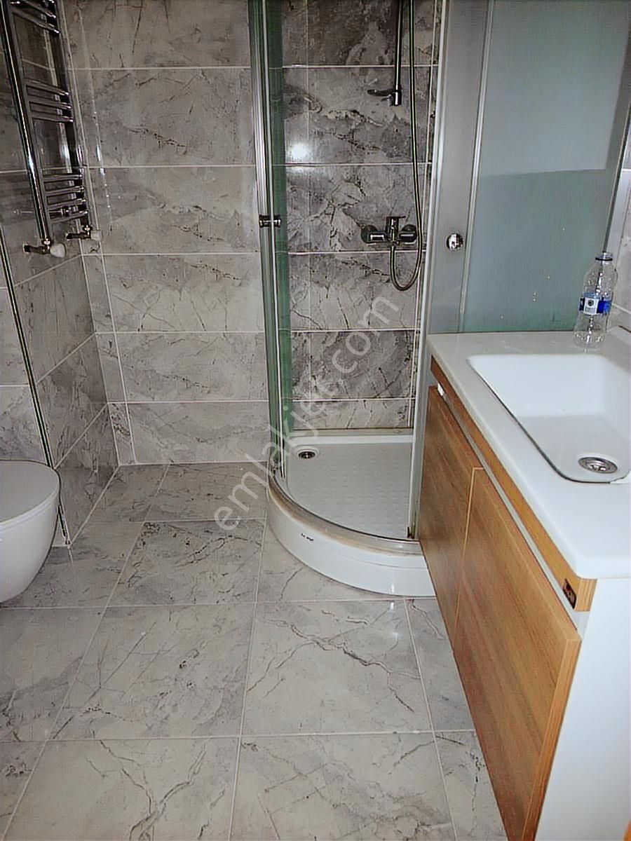 Ümraniye Merkez'de Çarşı Metroya Komşu Site İçinde Satılık - Görsel 29