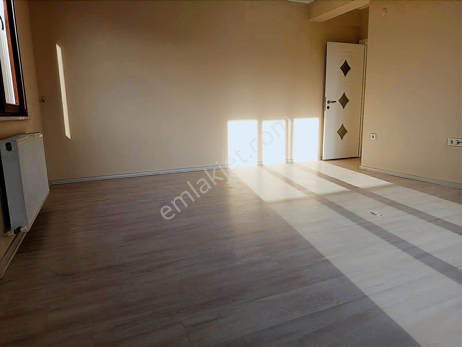 Ümraniye Elmalıkent Mh Arakat 2+1 Geniş Daire - Görsel 3