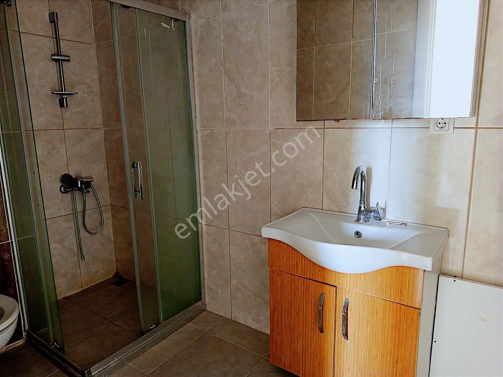 Ümraniye Elmalıkent Mh Arakat 2+1 Geniş Daire - Görsel 23