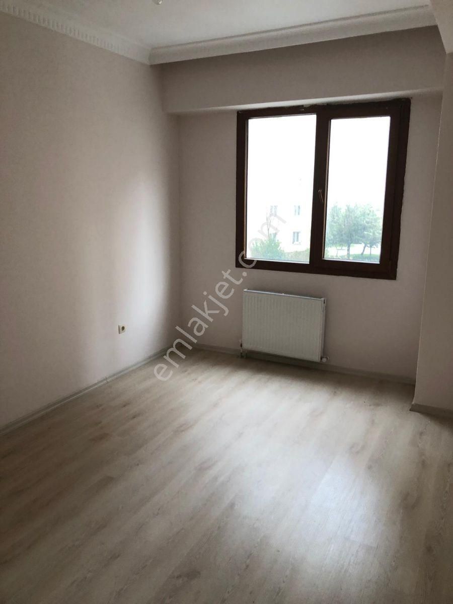 Site İçerisinde 3+1 Cadde Üzerinde Ön Cephe Daire Krediye Uygun. - Görsel 13