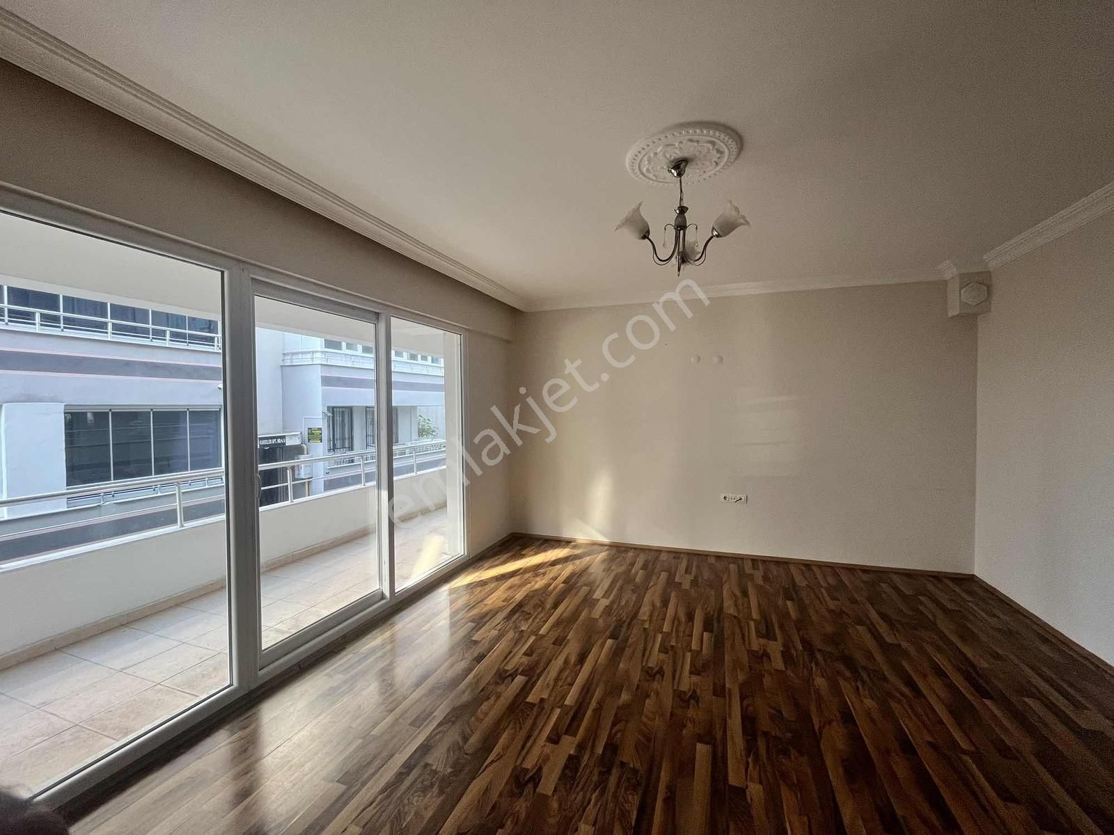 Realiva'dan Aliağa Siteler Mah. Kiralık 3+1 Daire - Görsel 16