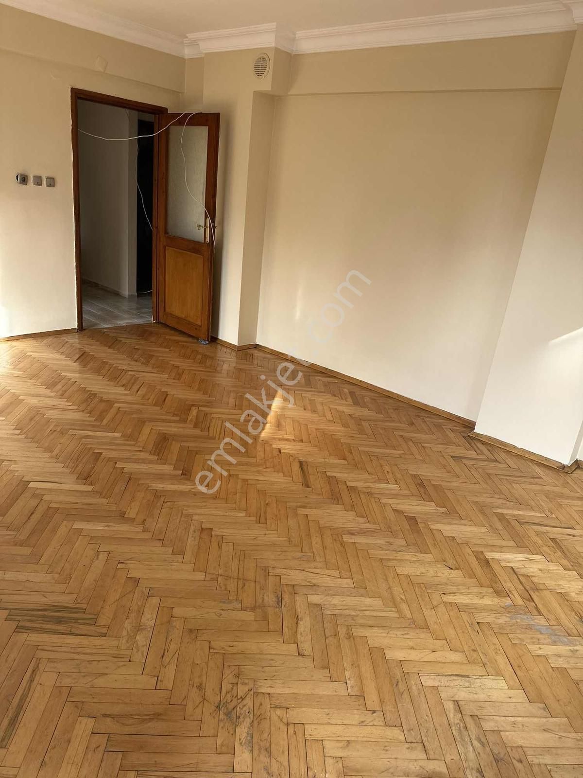 Elif Topcu'dan Cevizli De Kiralık 3+1 - Görsel 5