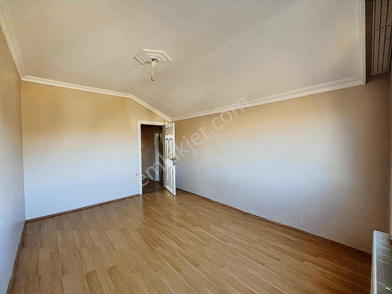 Yeniköy Bağlarmevkiinde Bakımlı 2+1 Kiralık Daire - Görsel 6