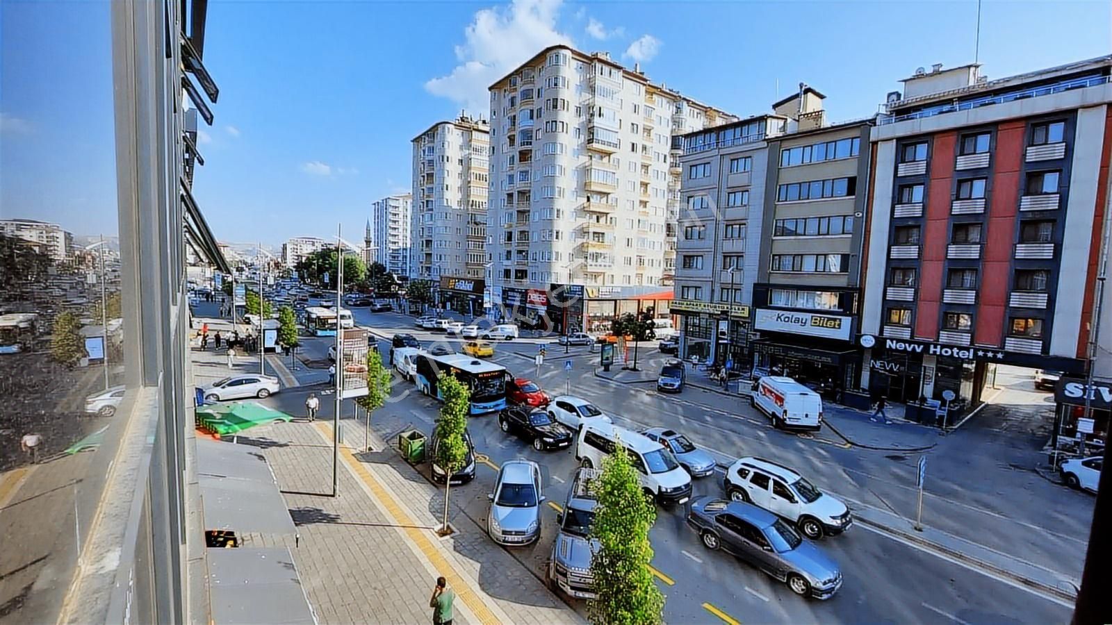 Özel Lokasyon Ve Cepheli Satılık Ofis Eski Sanayi İş Merkezinde - Görsel 26