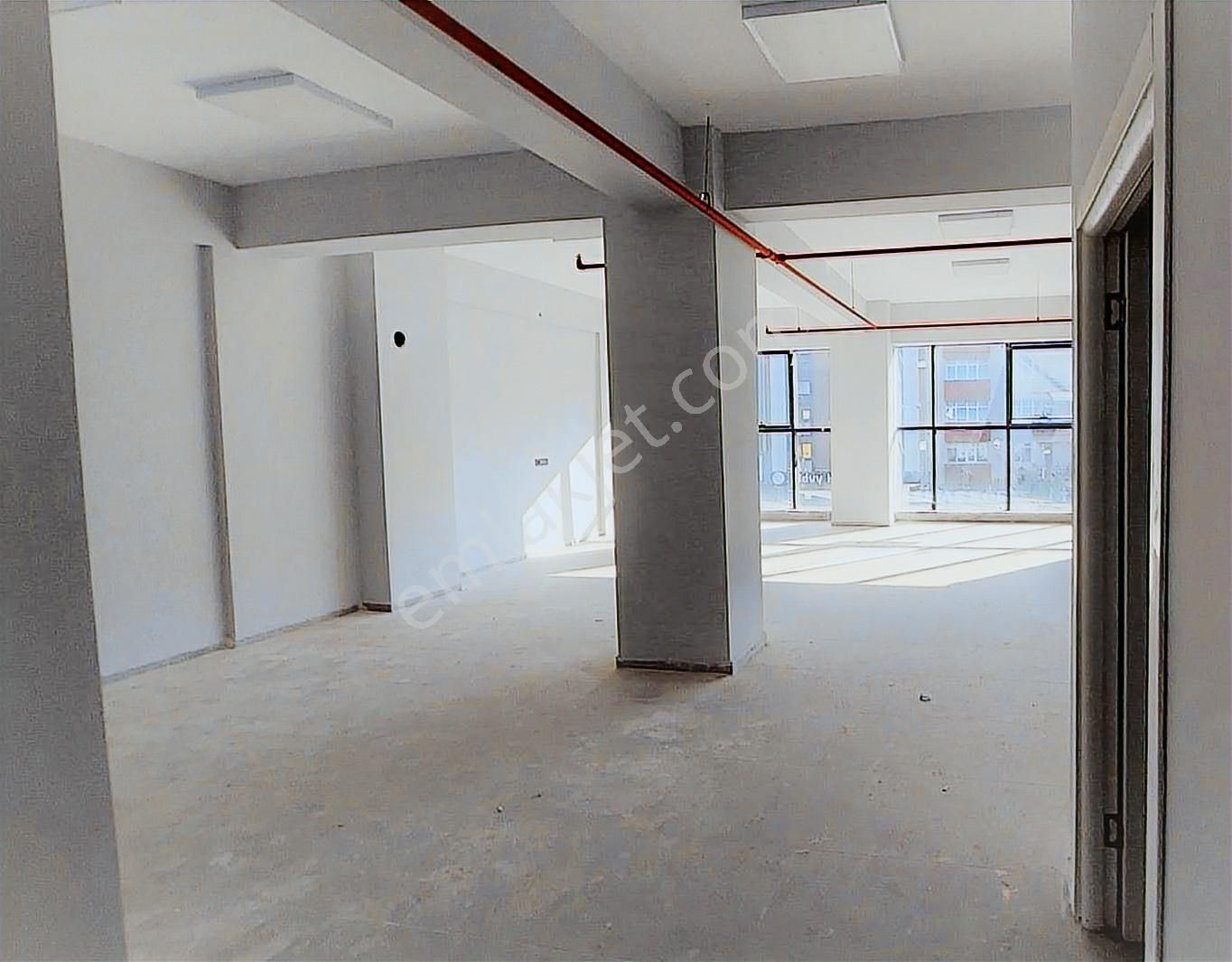 Özel Lokasyon Ve Cepheli Satılık Ofis Eski Sanayi İş Merkezinde - Görsel 12