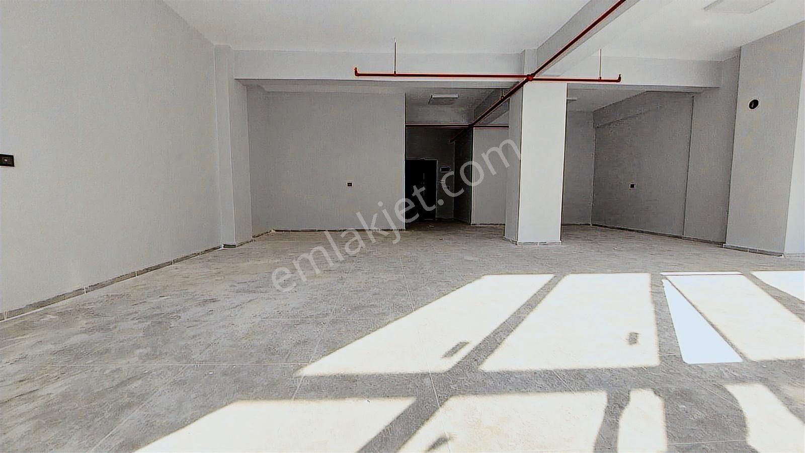 Özel Lokasyon Ve Cepheli Satılık Ofis Eski Sanayi İş Merkezinde - Görsel 3