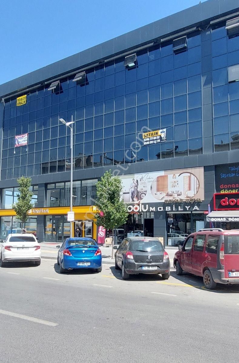 Özel Lokasyon Ve Cepheli Satılık Ofis Eski Sanayi İş Merkezinde - Görsel 7