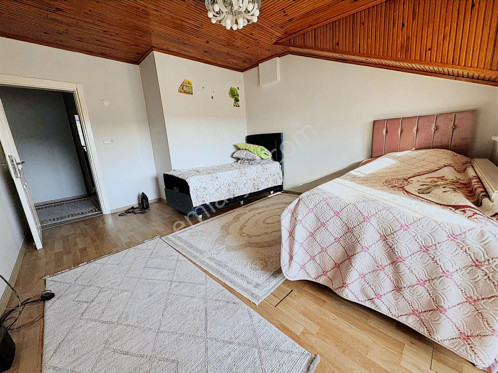 Yoldaş İnş Satılık 4+2 220 M2 Bağımsız Girişli Dublex Daire - Görsel 15