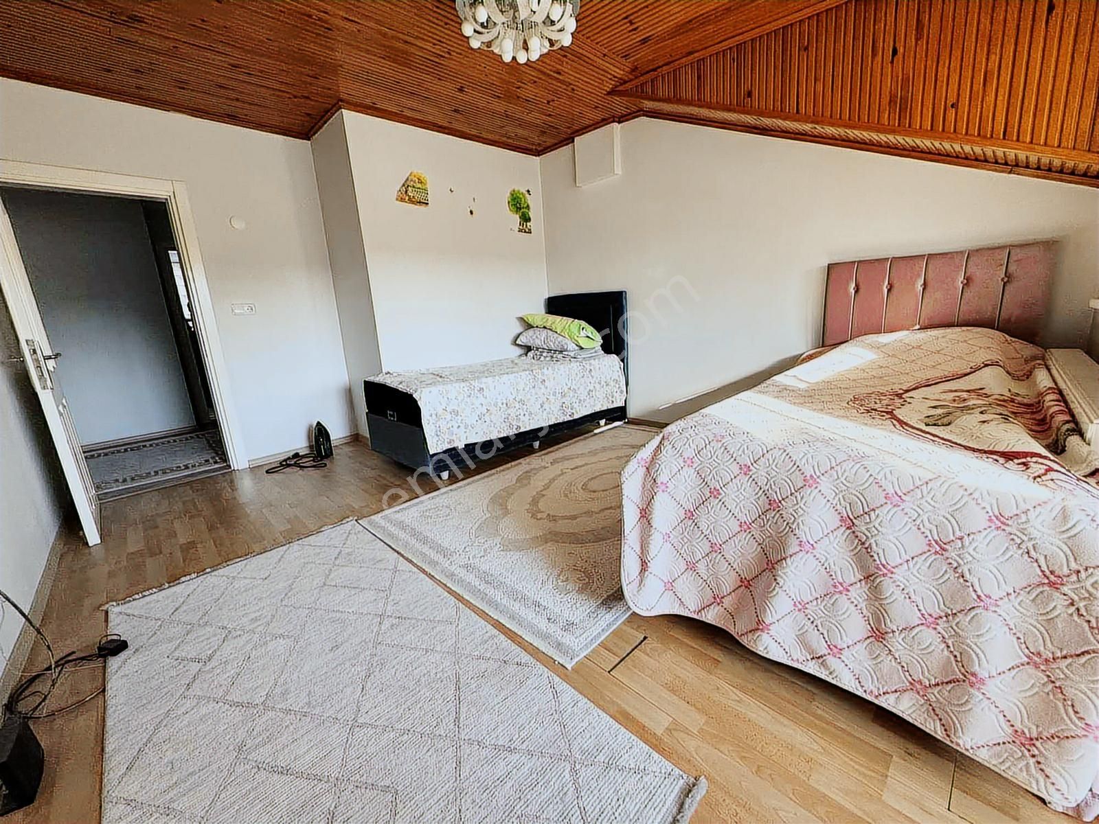 Yoldaş İnş Satılık 4+2 220 M2 Bağımsız Girişli Dublex Daire - Görsel 15