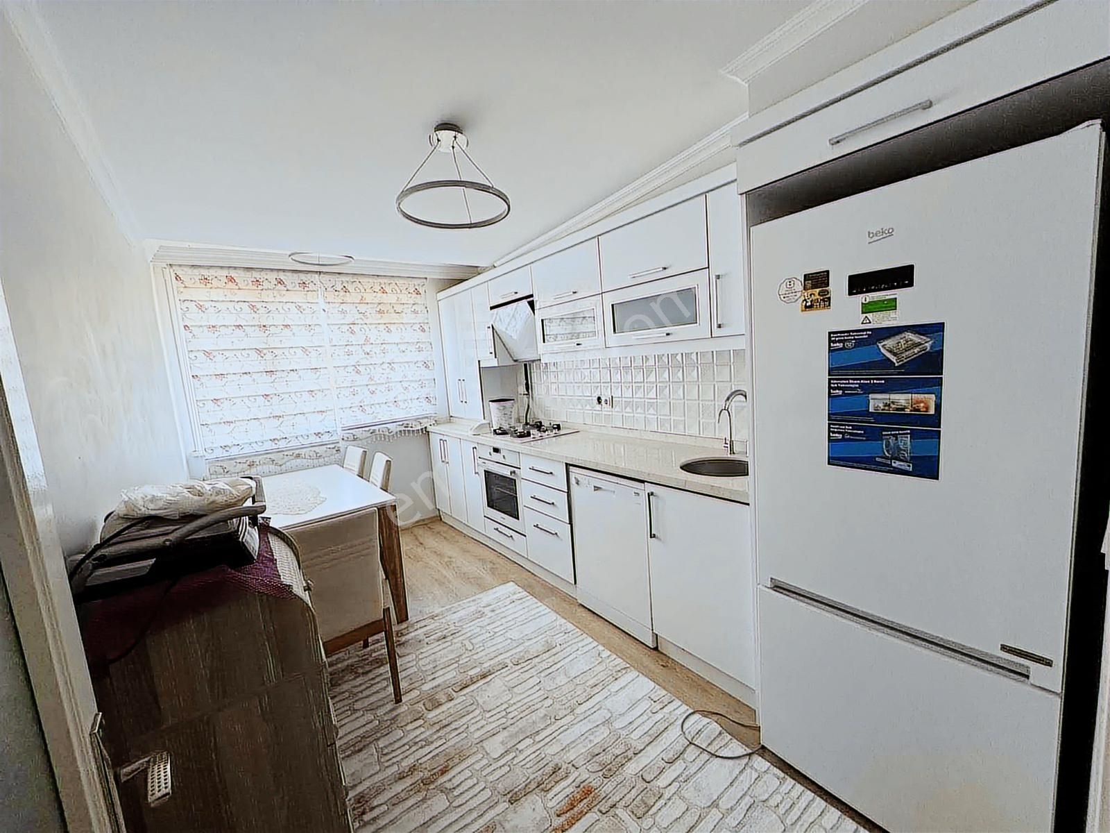 Yoldaş İnş Satılık 4+2 220 M2 Bağımsız Girişli Dublex Daire