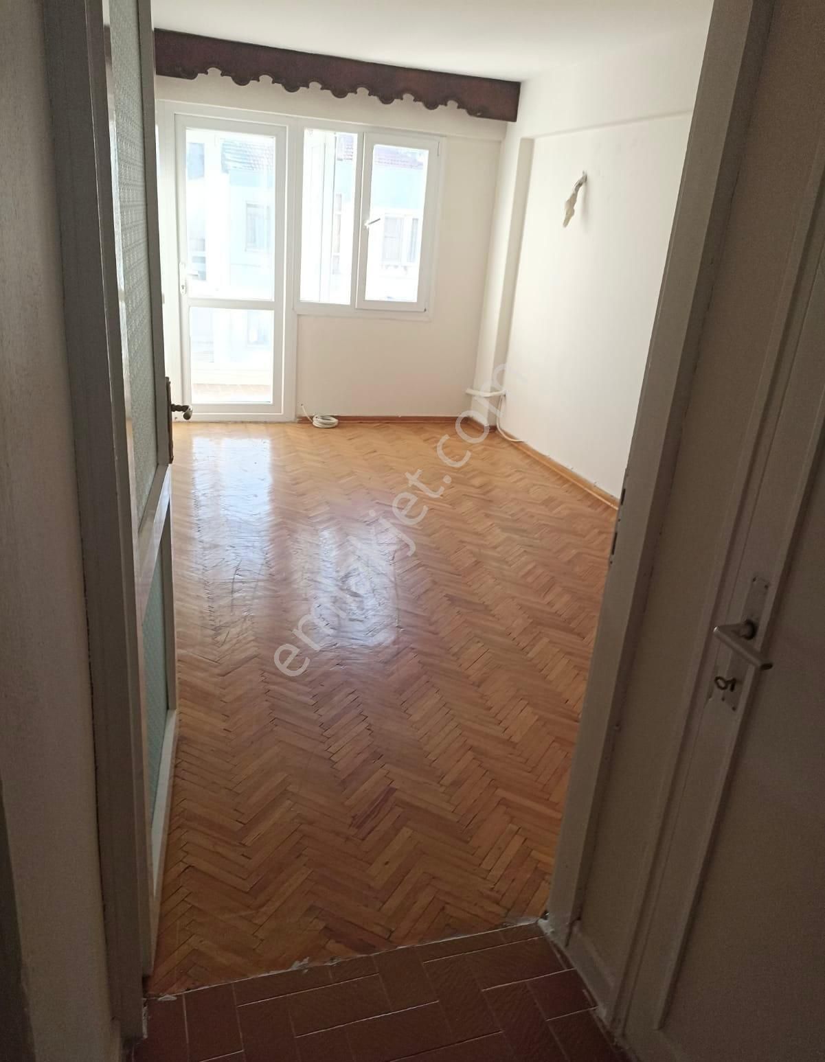 !!acil!! Üçkuyular F.altay'da 3+1 Arakat Asansörlü Satılık Daire - Görsel 4