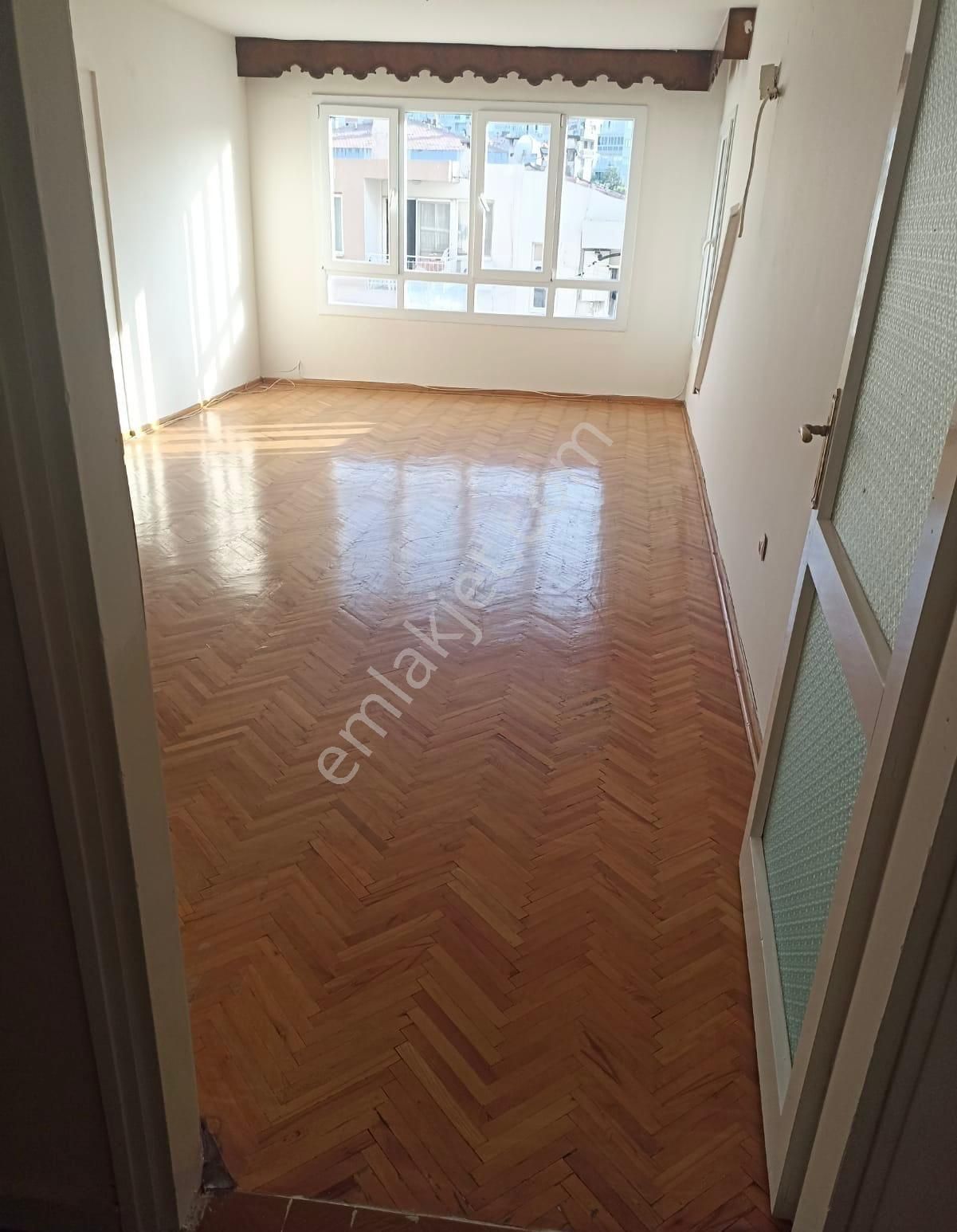 !!acil!! Üçkuyular F.altay'da 3+1 Arakat Asansörlü Satılık Daire - Görsel 6