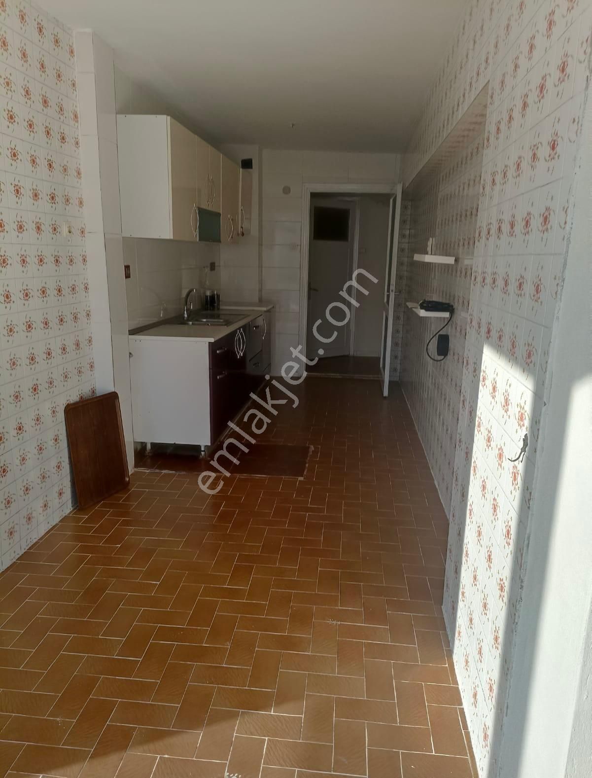 !!acil!! Üçkuyular F.altay'da 3+1 Arakat Asansörlü Satılık Daire - Görsel 8