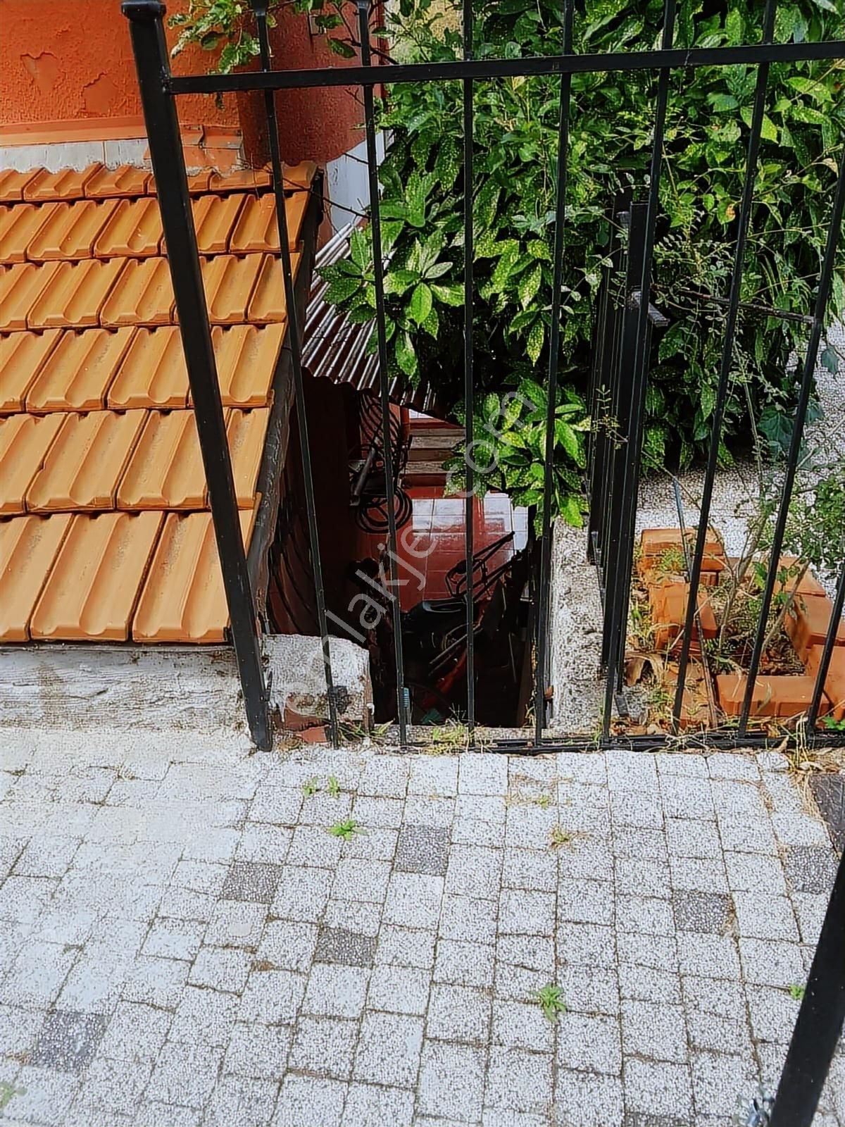 Sarıyer - Tarabya'da Güvenlikli Site İçerisinde Satılık Villa - Görsel 28