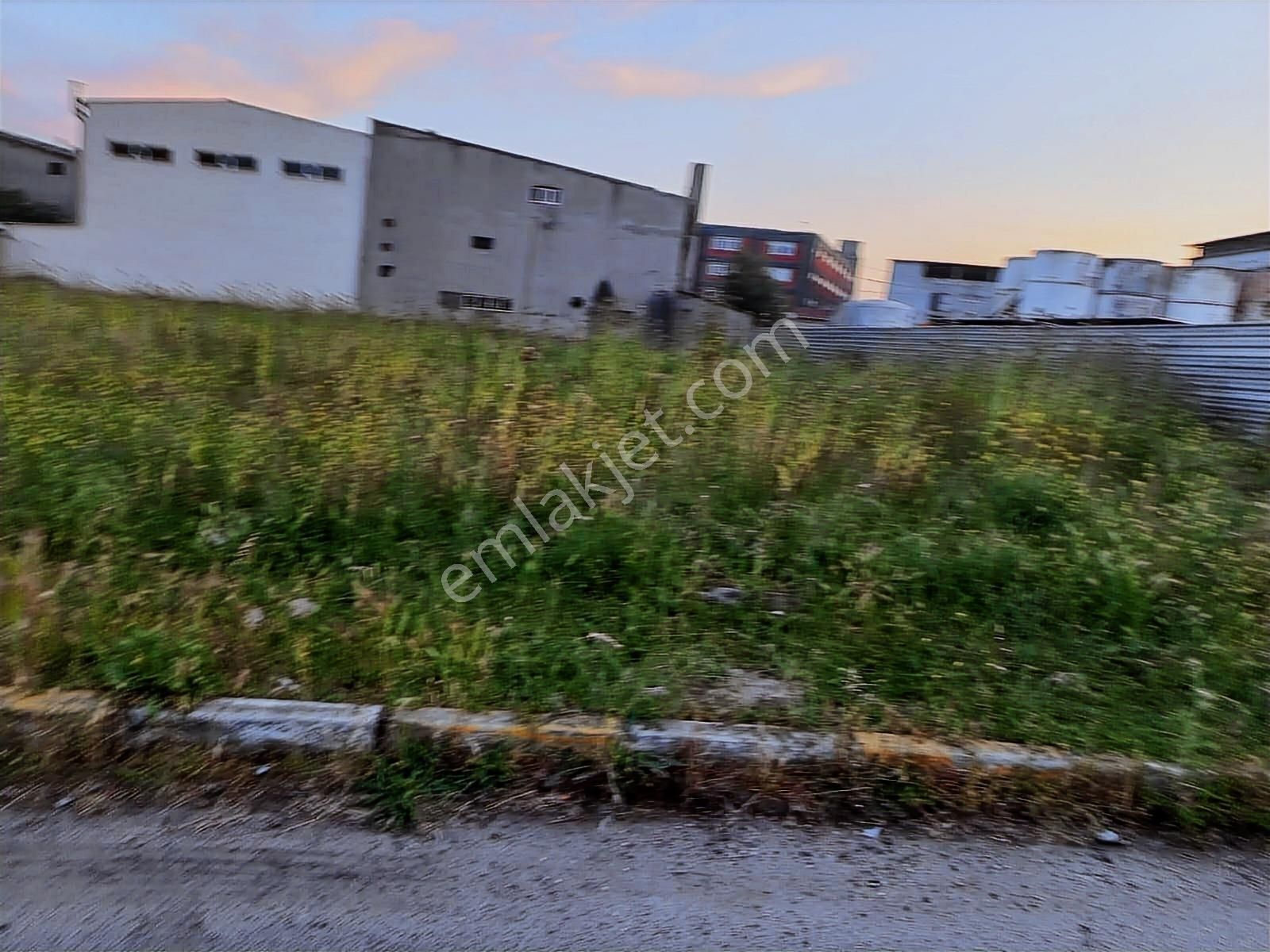 Ergene Karma Organize'de Satılık Sanayi İmarlı 3000 M2 Arsa - Görsel 3