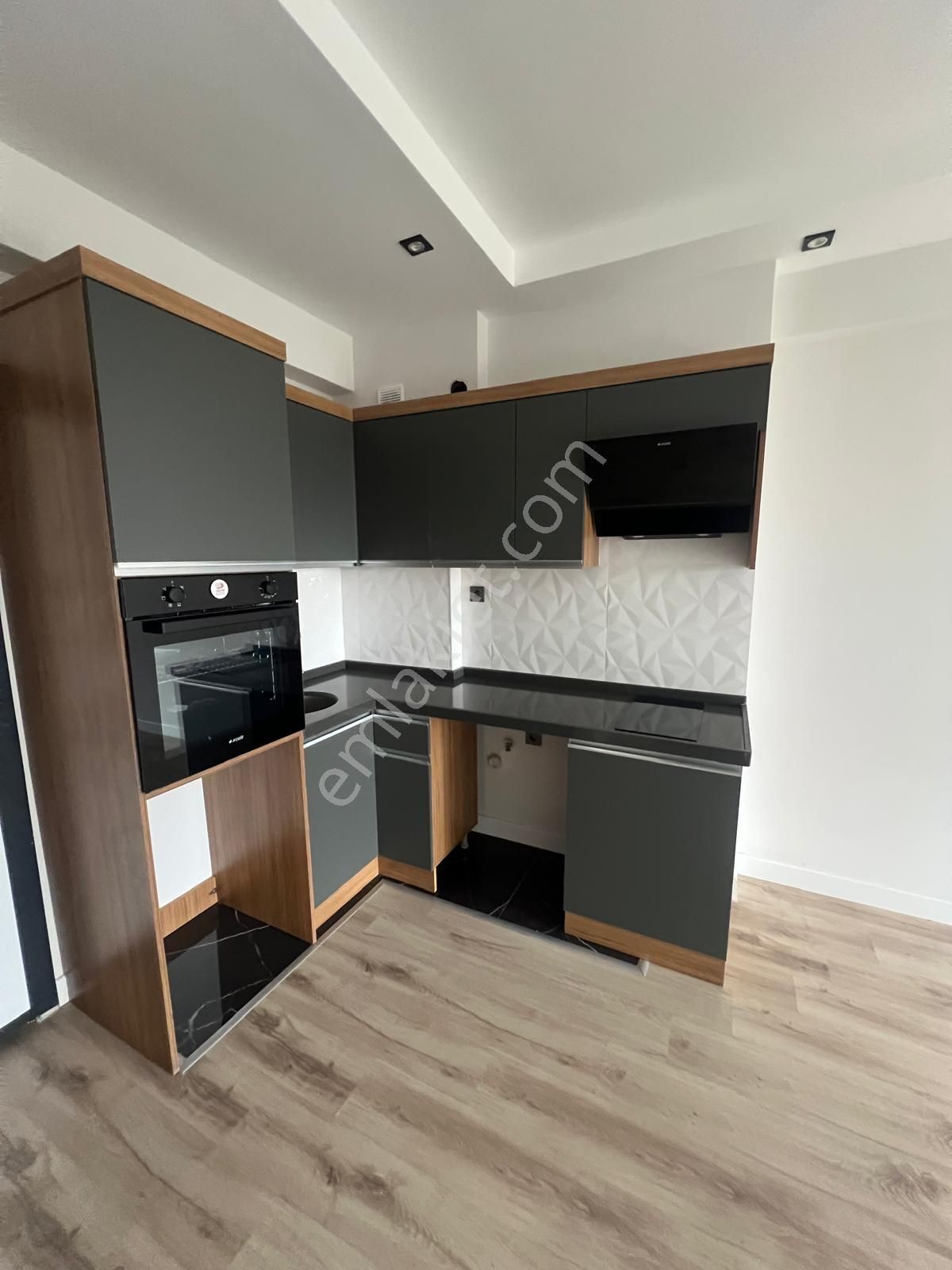 Hürriyet Mahallesinde Lusso Rezidansta 1+1 Kiralık Daire - Görsel 4