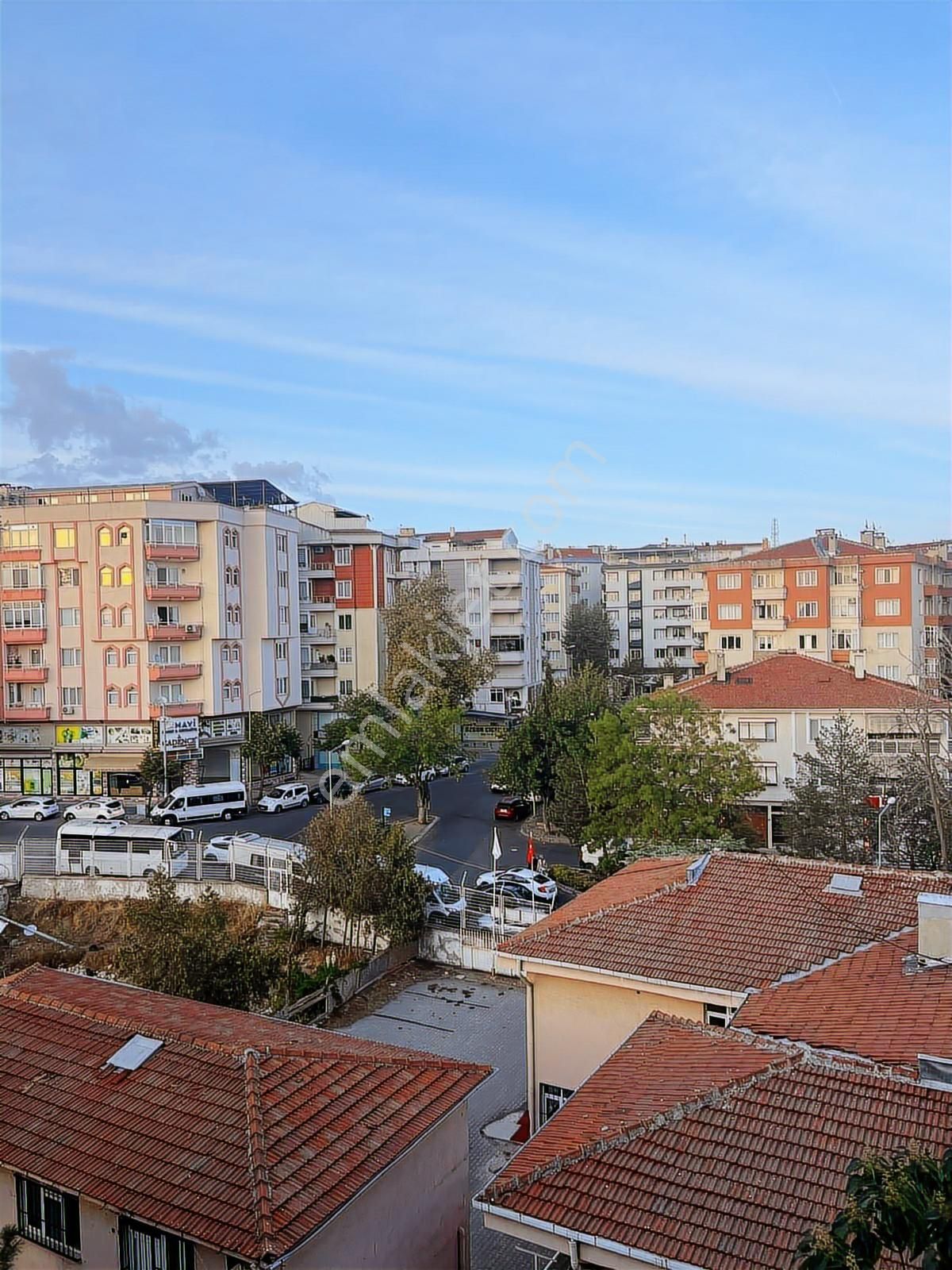 Muhittin Mahallesi Ünilever-iş İlkokulu Yanı 3+1 Kiralık Daire