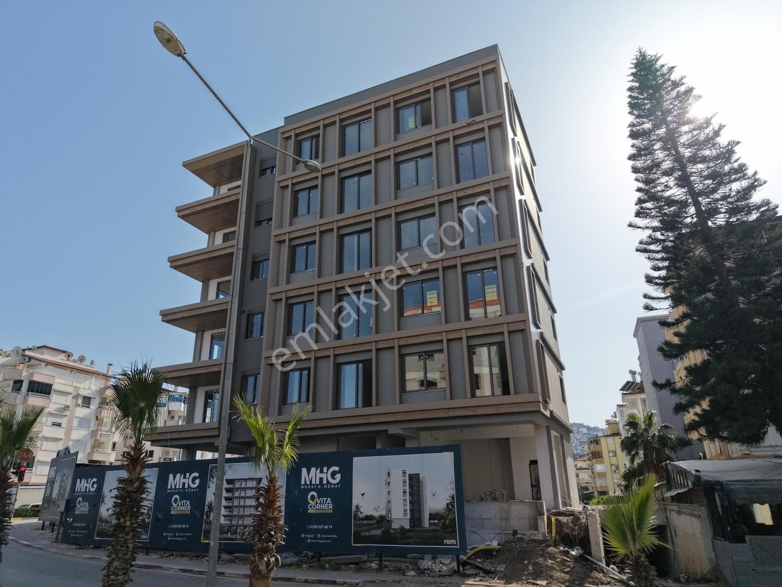 Mükemmel Konumda Deniz Manzaralı Sıfır 2+0 Daire - Görsel 18