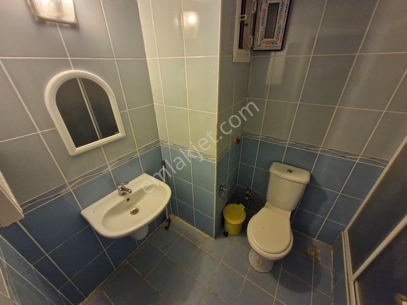 Yurt Mah.de Kiralık 3+1 D.gazlı Eşyalı Daire - Görsel 27