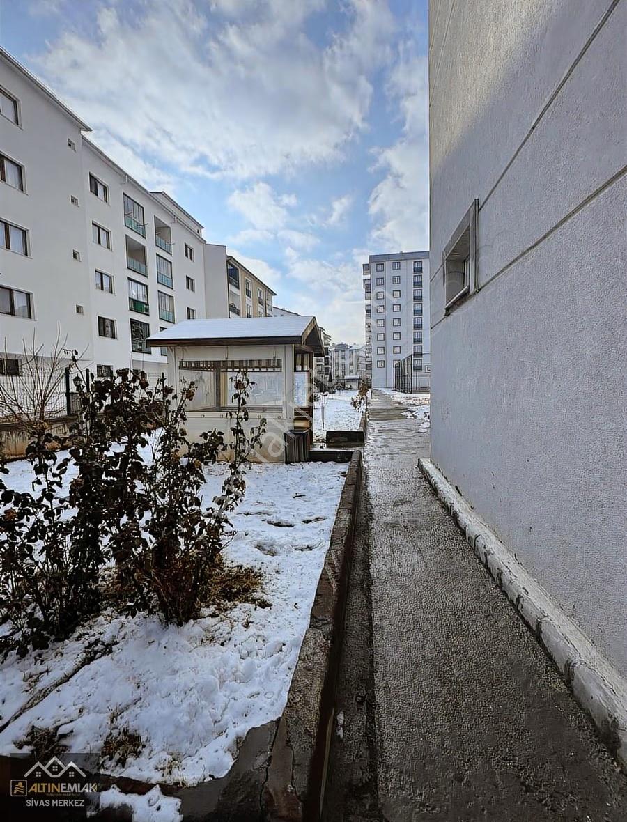 Altın Emlak Satıyor! Yeşilyurt Mah Site İçinde 3+1 Satılık Daire - Görsel 19
