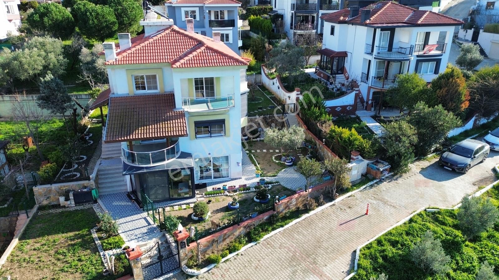 Okullar Bölgesinde | 131 M² Net | Büyük Bahçeli 3+1 Dubleks - Görsel 24
