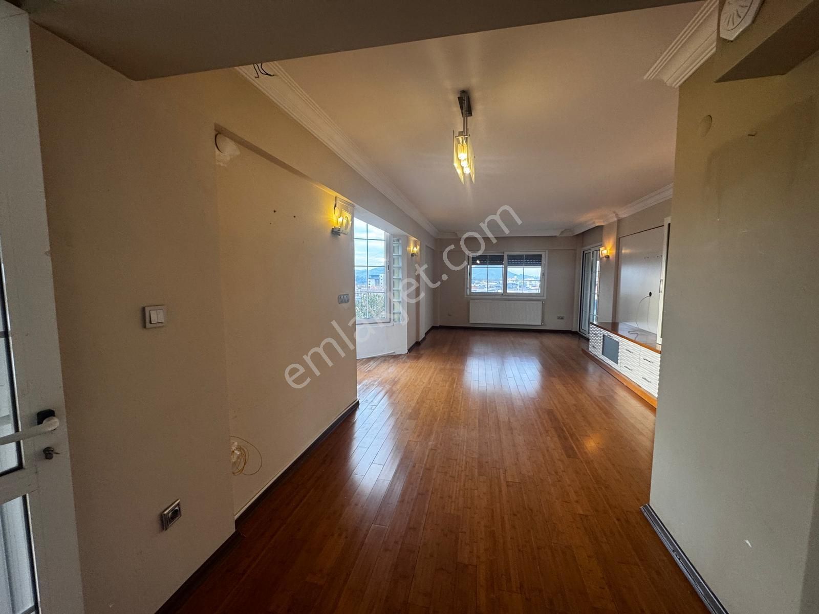 Okullar Bölgesinde | 131 M² Net | Büyük Bahçeli 3+1 Dubleks - Görsel 14