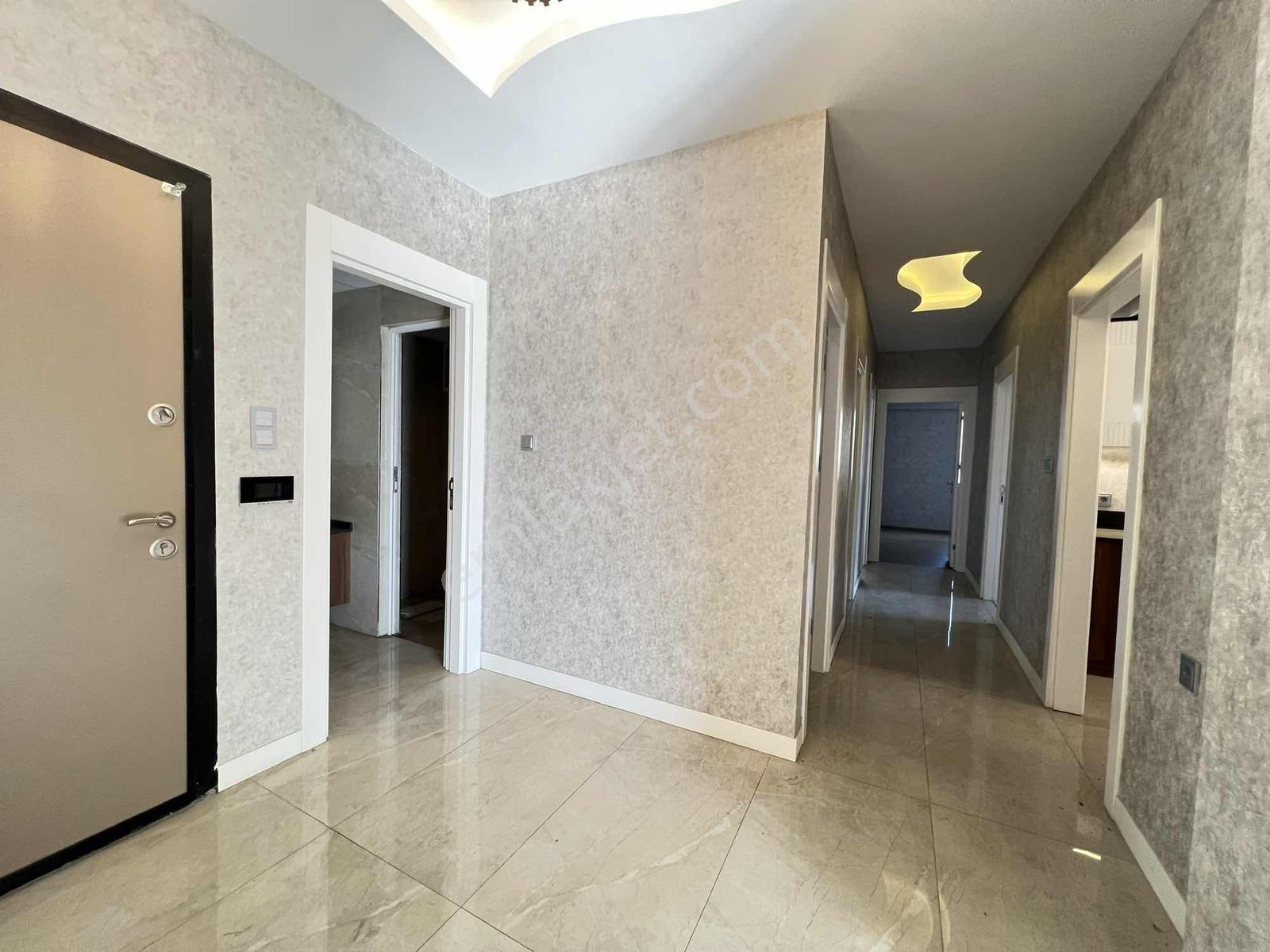 Konumdan Ultra Lüks Tramvaya Yakın 3+1 Kiralık Daire - Görsel 25