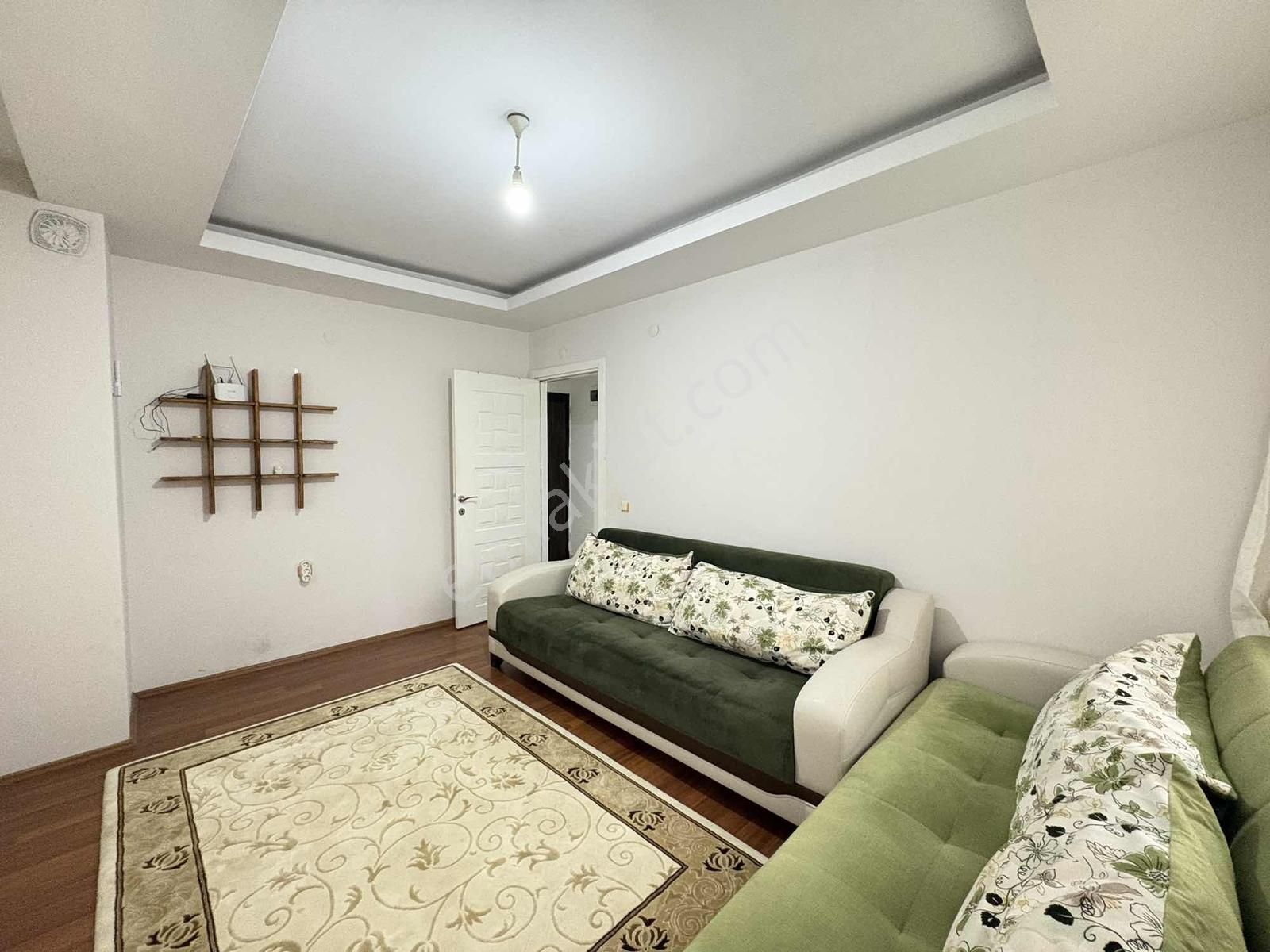 Dünyagöz Karşıyaka'da Komple Yeni Eşyalı Fırsat 2+1 Katta Daire - Görsel 2