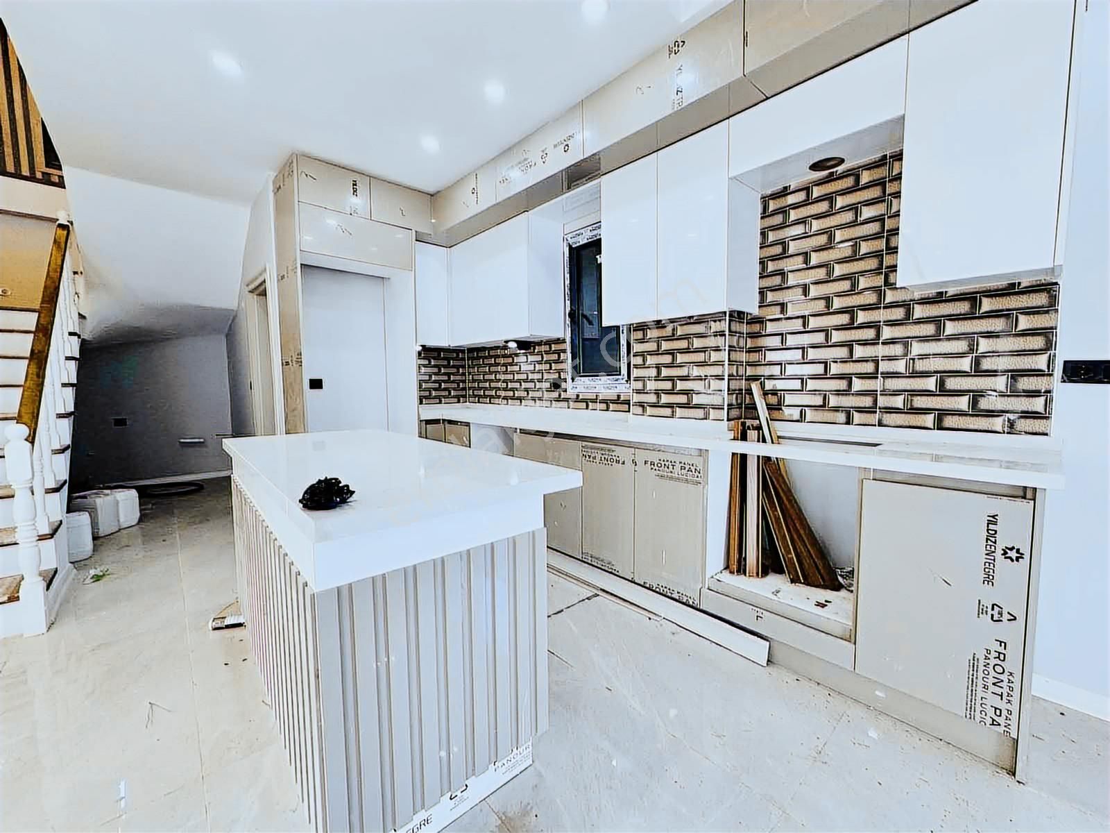 ꧂havuzlu 600m2 Müstakil Şık Tasarıma Sahip Villa *(-_-)* - Görsel 15