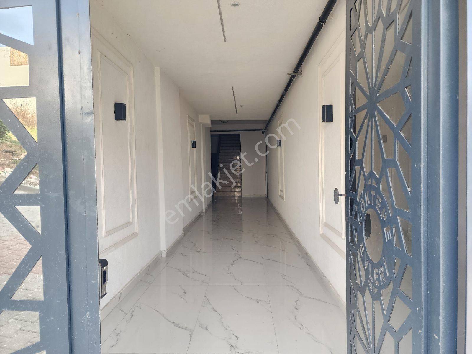 Yunuselide 3+1 Siteiçi Arka Cephe İyi Fiyatlı Daire - Görsel 2