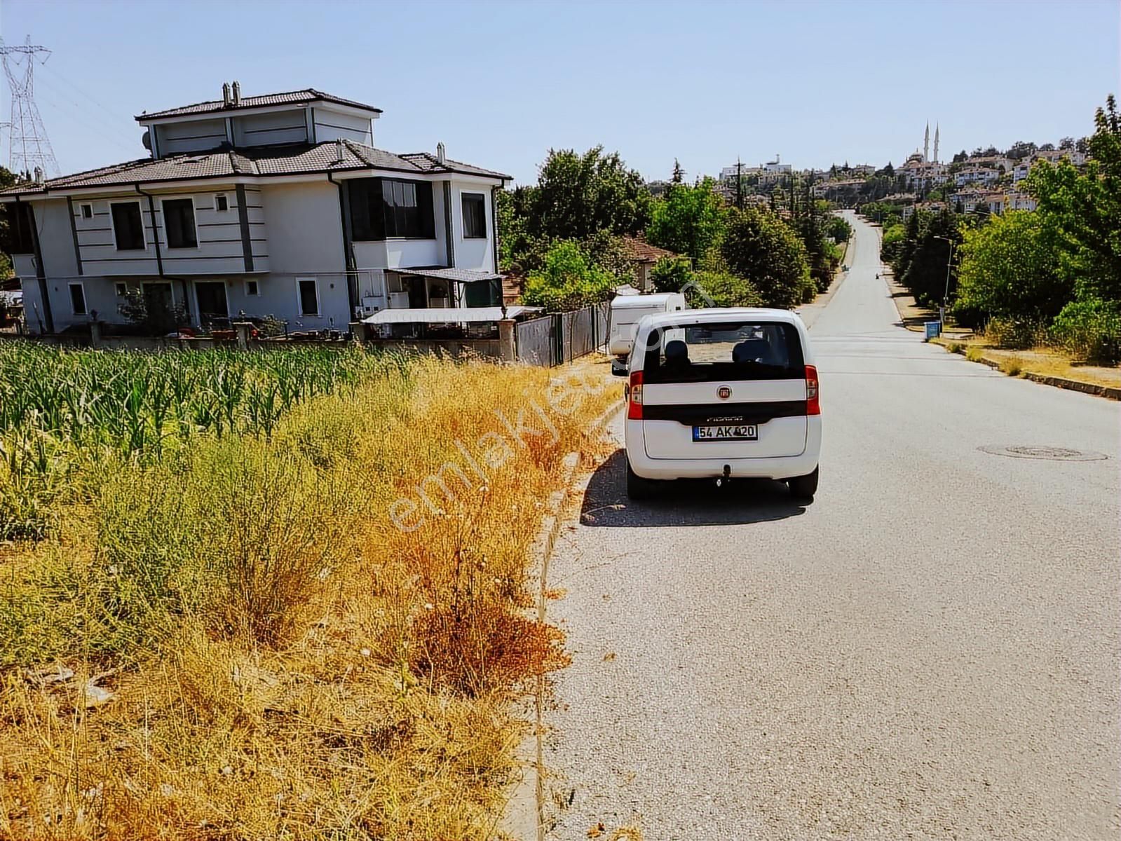 Karamanda 4 Kat Konut İmarlı Asfalt Cepeli Satılık Arsa - Görsel 2