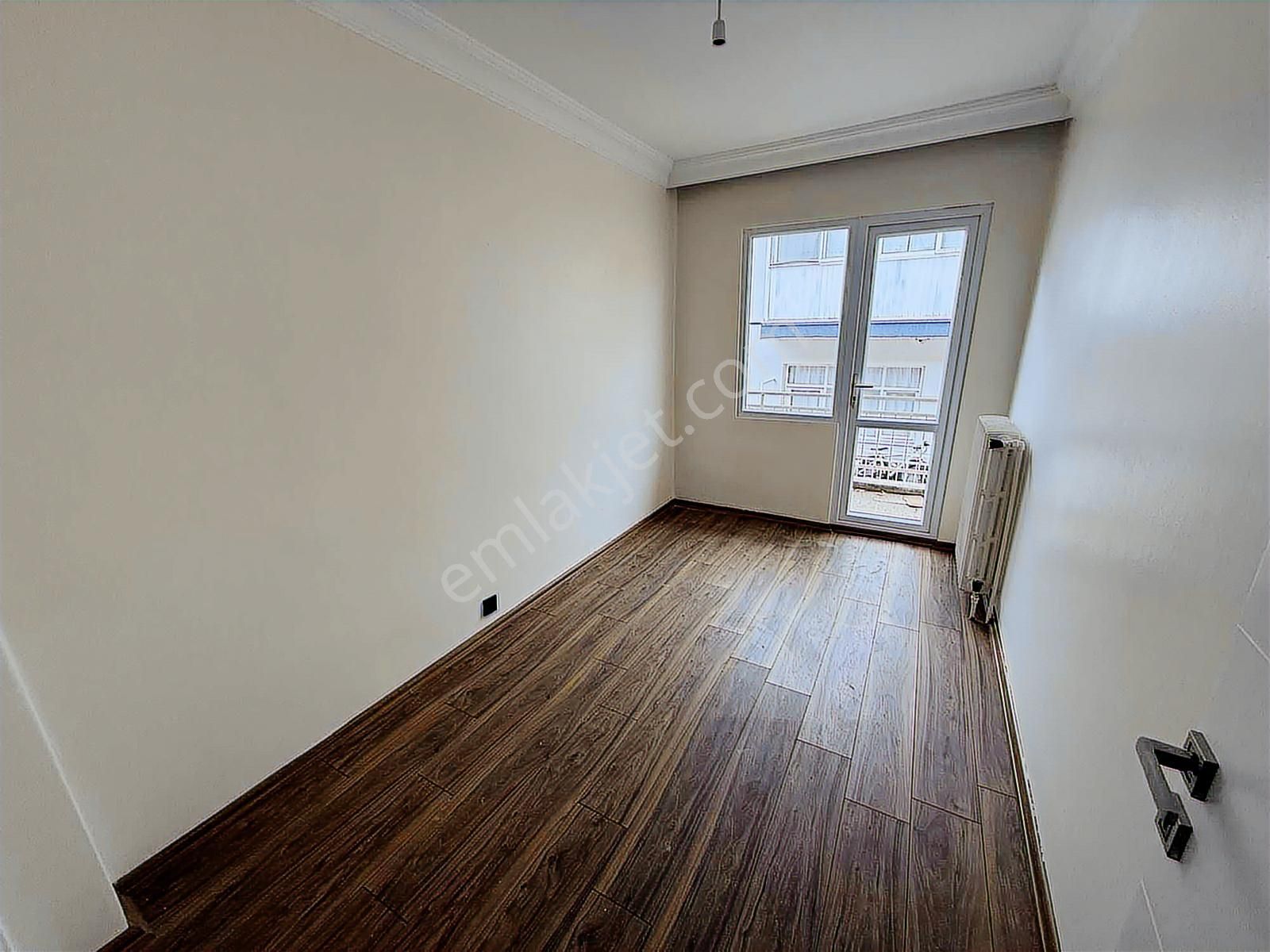 Bahçelievler'de Şerefli Sokak Ful Yapılı 3+1 Kiralık Daire - Görsel 12