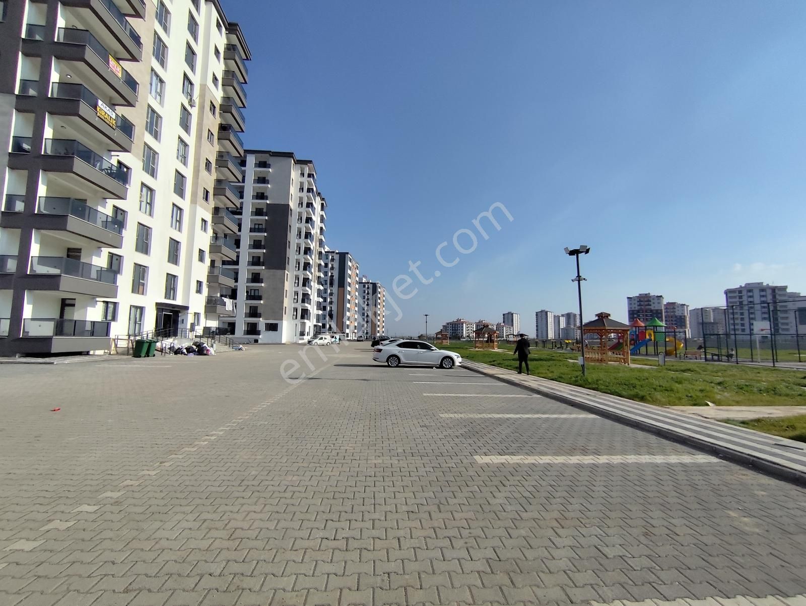 New Life'den Üçkuyularda Sıfır Kiralık Yüksek Giriş 2+1 Daire - Görsel 23