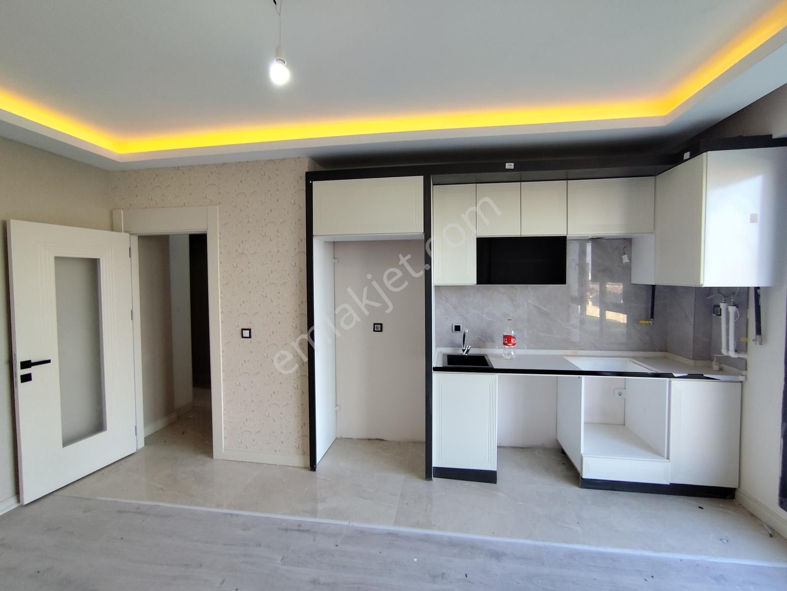 New Life'den Üçkuyularda Sıfır Kiralık Yüksek Giriş 2+1 Daire - Görsel 9